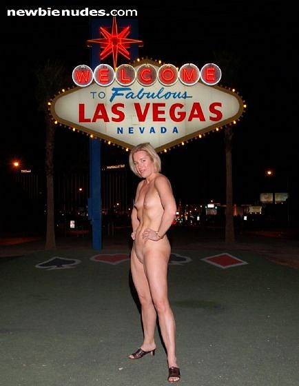 Amateur nude in las vegas - Nude gallery